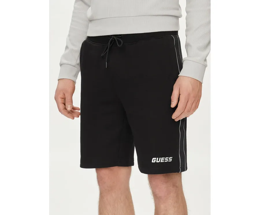 obrazek 1 Guess Szorty materiałowe Mickey Z4RD04 KB3P2 Czarny Regular Fit