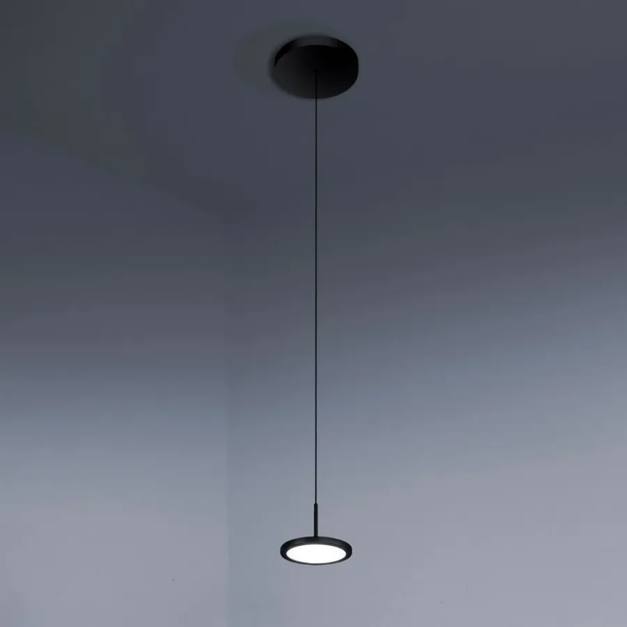 obrazek 1 Czarna lampa wisząca z kolekcji Mystery