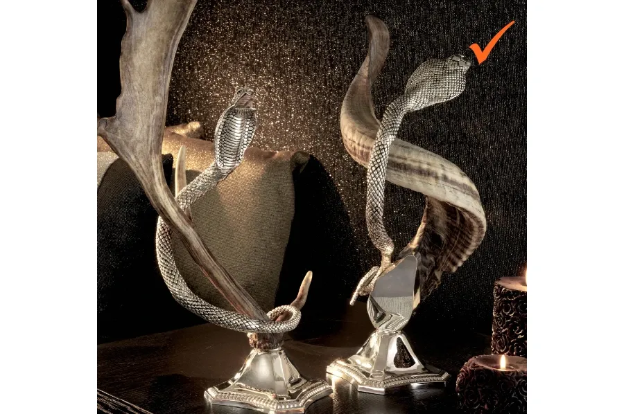 obrazek 1 Niklowana mosiężna rzeźba węża i róg na mosiężnej podstawie