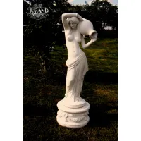 Picture Beautiful garden sculpture of Kanefora