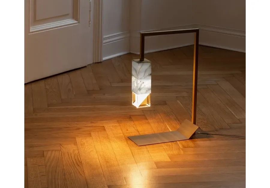 obrazek 4 Elegancka lampa stołowa z marmurowym wykończeniem