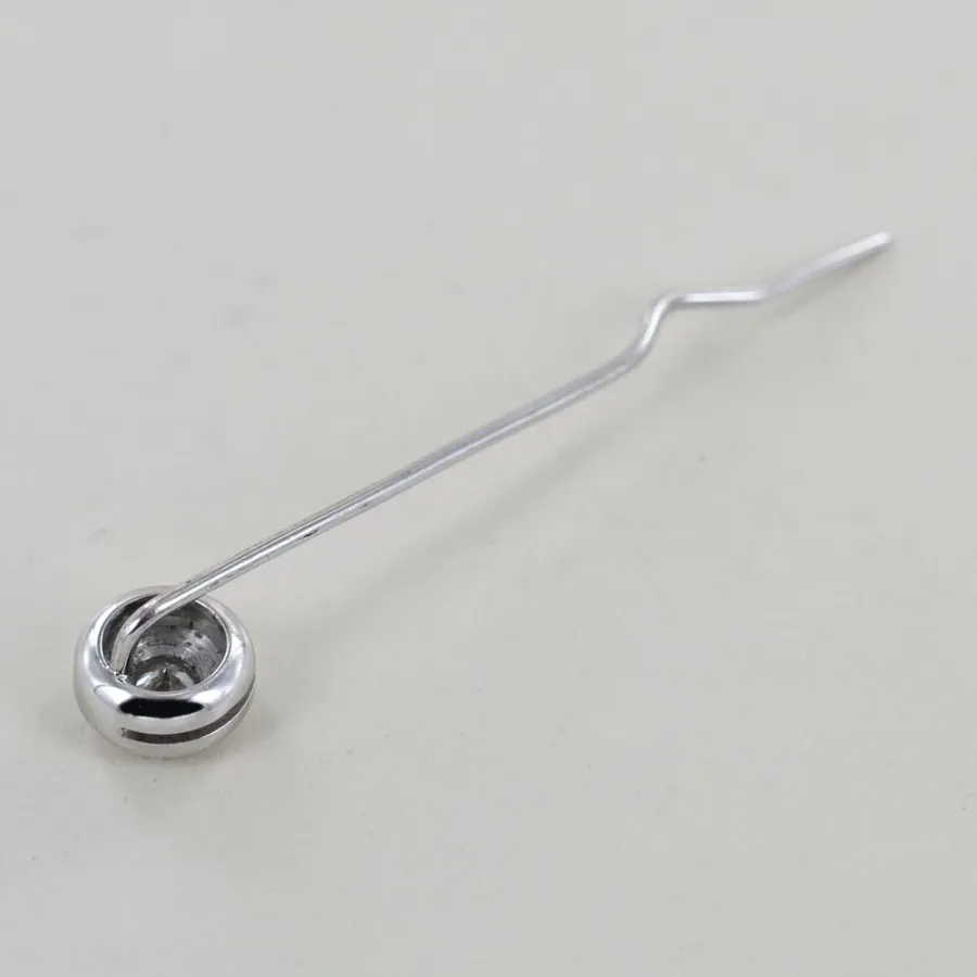 picture 3 Italian men's tie pin with a diamond