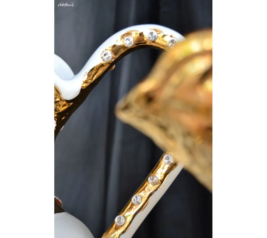 picture 5 Decorative vases
