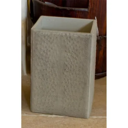 Zdjęcie Solidny kosz na makulaturę