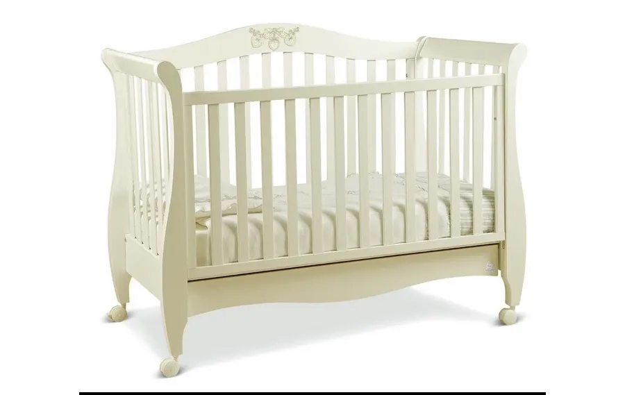 obrazek 2 Wyśmienite łóżeczko dla niemowlaka w kolorze ivory - Italbaby