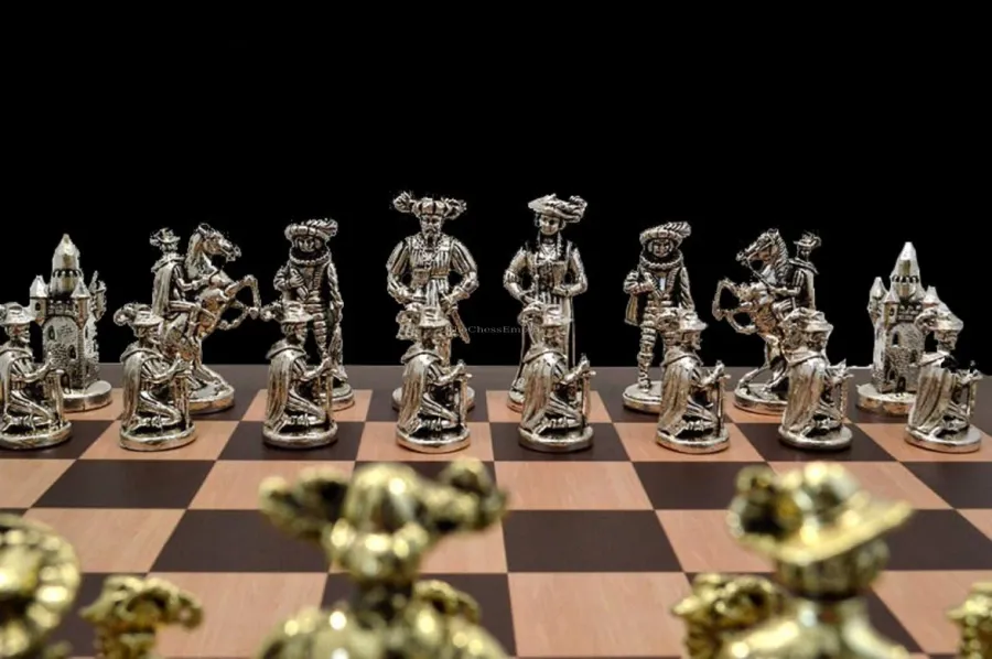 obrazek 2 Stylowe pionki szachowe The Rococo wykonane ze stopu cynku - The Chess Empire