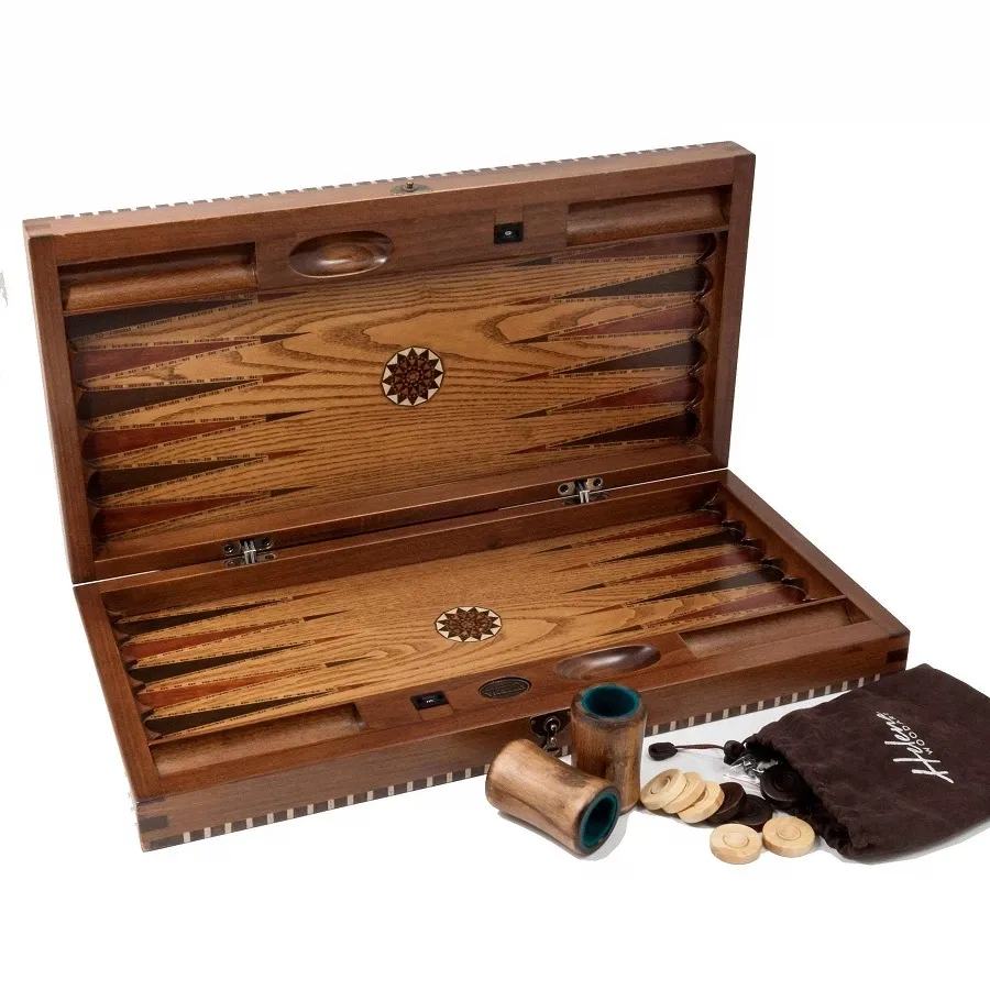 obrazek 2 Unikatowy komplet do gry w Backgammon - Helena Woodart