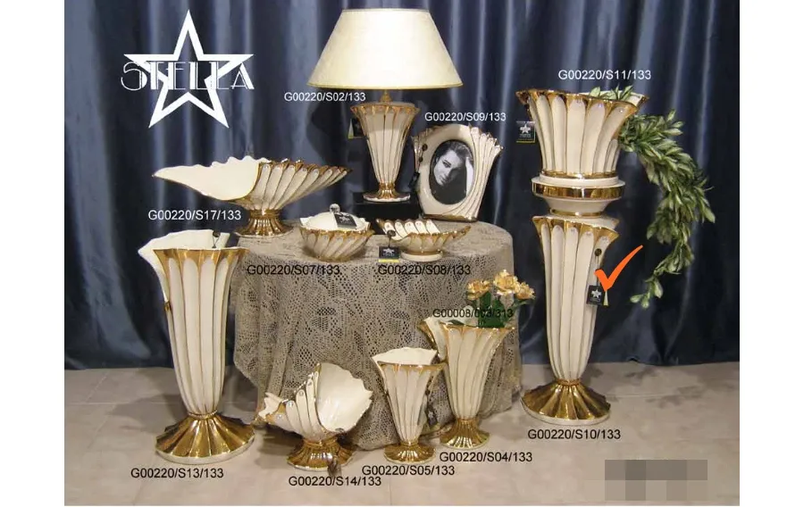 obrazek 1 Oryginalna ceramiczna kolumna zdobiona kryształkami