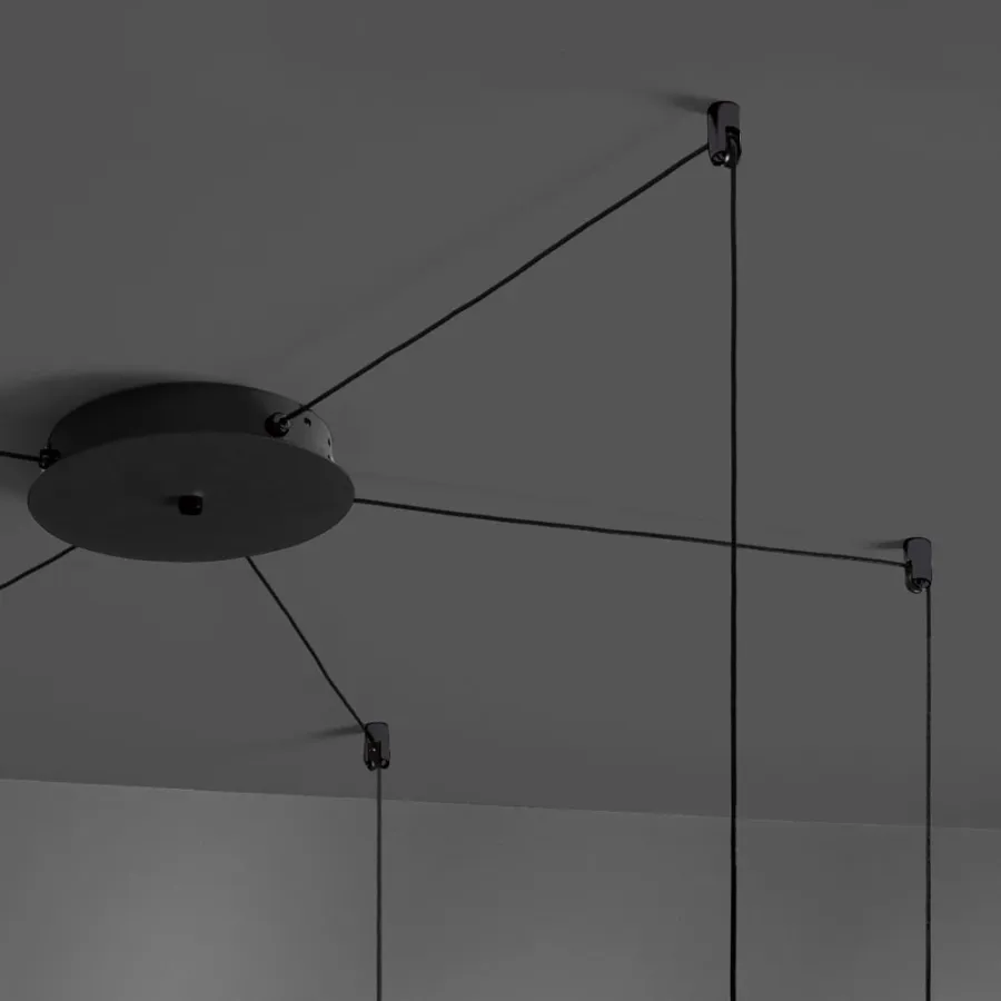 obrazek 2 Charakterystyczna lampa wisząca Twist 5 w czarnym kolorze