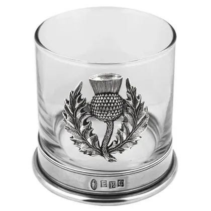 Zdjęcie Piękna szklanka do whisky z dekoracją osetu szkockiego