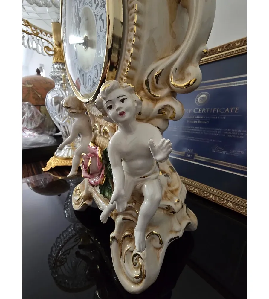 obrazek 4 Włoski ceramiczny zegar ozdobny z różami i aniołkami