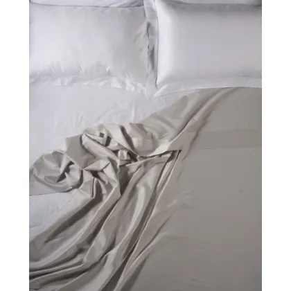 Zdjęcie Jasno beżowe prześcieradło w 3 rozmiarach