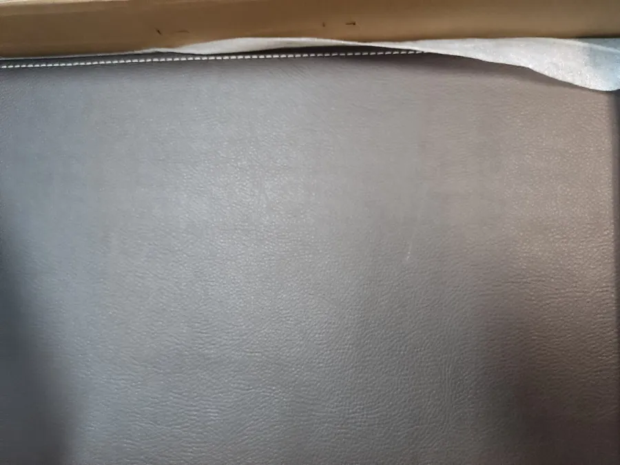 obrazek 2 Wyprodukowany przez tureckiego producenta 12 elementowy komplet na biurko