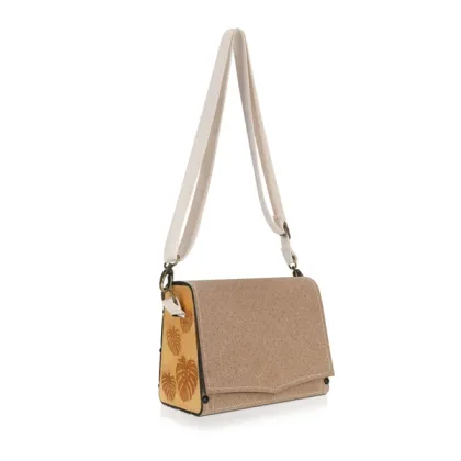 Zdjęcie Torbka damska wykonana z ekologicznych materiałów