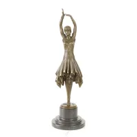 Zdjęcie Elegancka brązowa rzeźba tańczącej kobiety w stylu Art deco