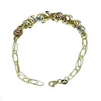 Picture A unique graduated chain bracelet with round and oval shiny links with a maximum width of 10 mm.