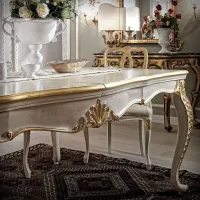 Picture An Italian table for a stylish dining room