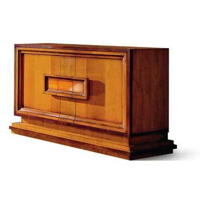 Zdjęcie Luksusowa antyczna włoska komoda w kolorze naturalnego drewna