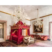 Picture A beautiful large glass chandelier straight from Italy - handmade Murano glass