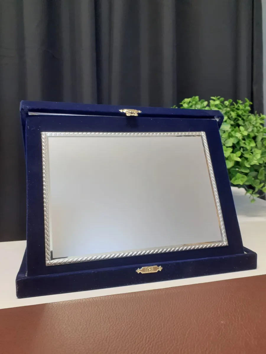 picture 1 Plaque with an engraving as a souvenir and thanks - Astra Argenti
