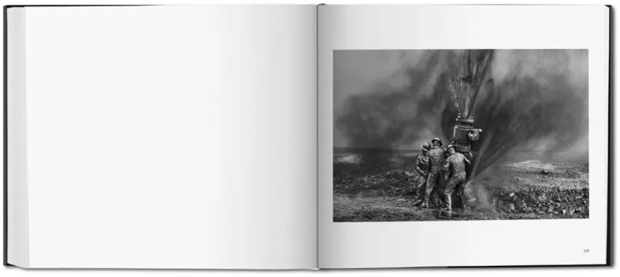 obrazek 8 Książka Sebastião Salgado. Kuwejt. Pustynia w ogniu - Taschen