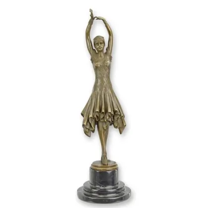 Zdjęcie Stylowa rzeźba pięknej kobiety z brązu