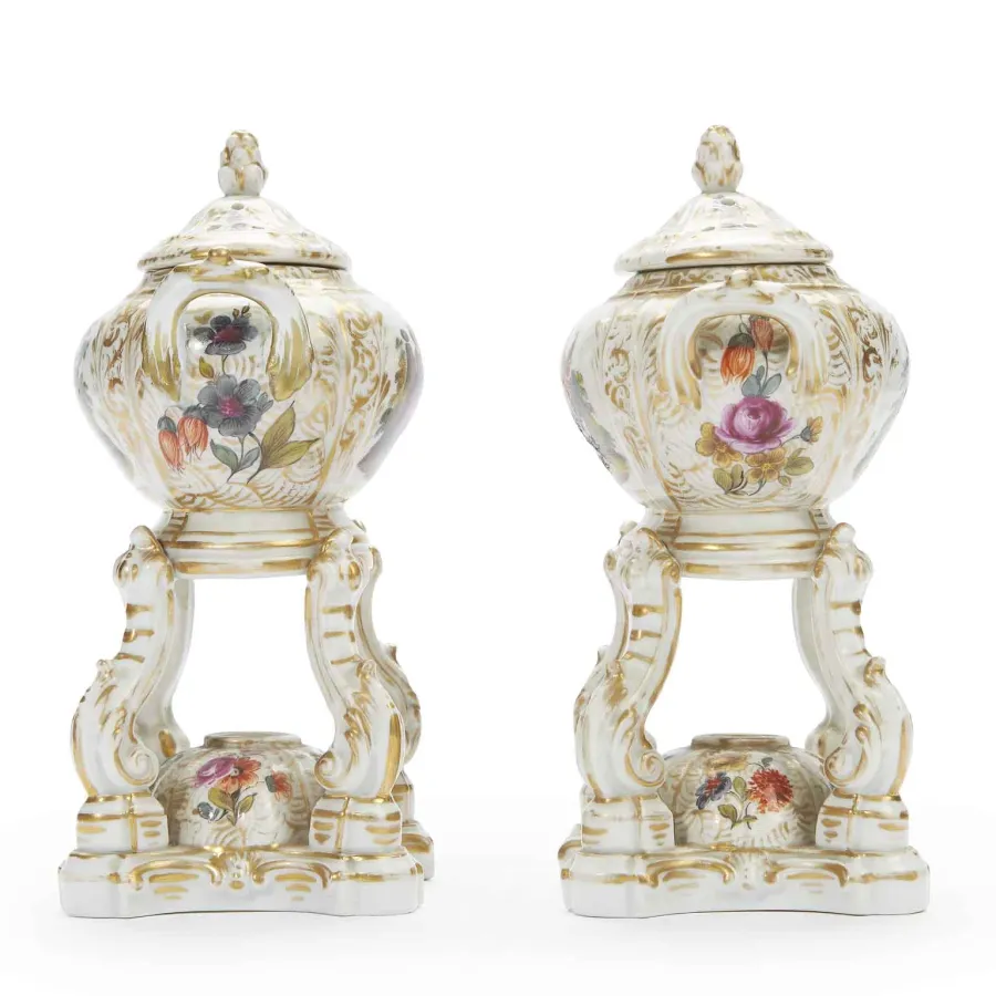 obrazek 4 Para berlińskich porcelanowych palników do perfum KPM z 1820 r.