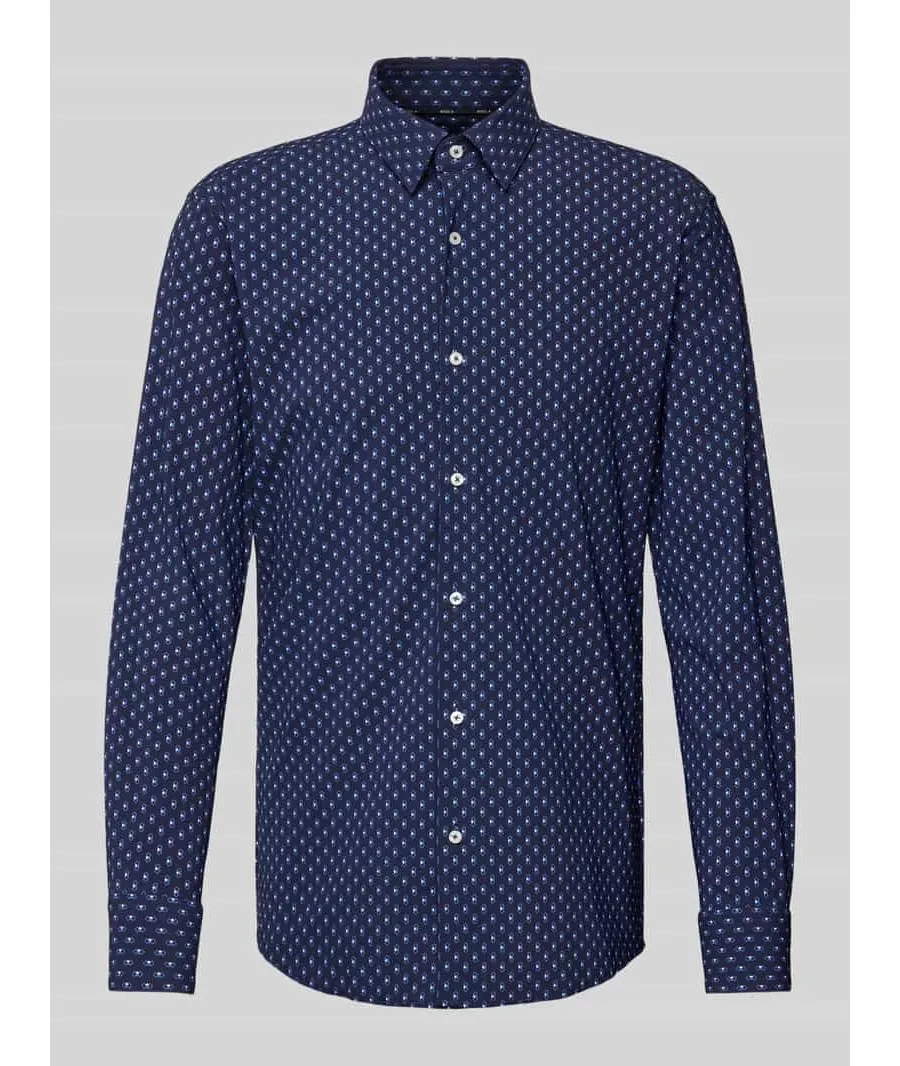 obrazek 1 Koszula biznesowa o kroju slim fit z kołnierzykiem typu kent model ‘Hank’