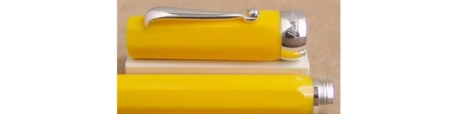 obrazek 3 Kultowe Pióro Wieczne Yellow Micra Montegrappa