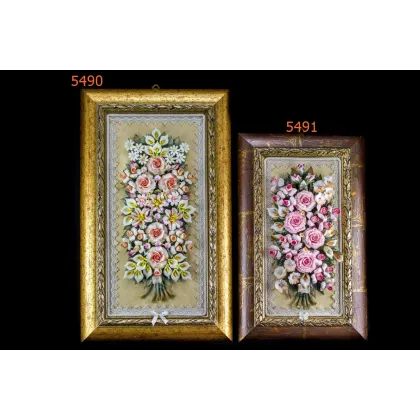 Zdjęcie Oryginalny porcelanowy obraz w ramie złotej lub orzech