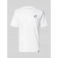 Zdjęcie T-shirt z kieszenią na piersi