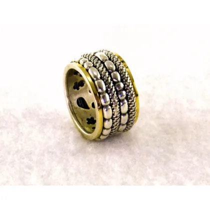 Zdjęcie Nowoczesna obrączka ze srebra i złota - wyroby artystyczne