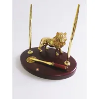 Zdjęcie Luksusowa podstawka na dwa pióra z nożykiem do listów Mufasa