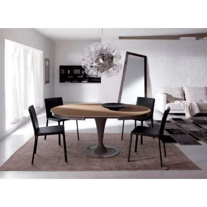 Zdjęcie Rozkładany, drewniany, elegancki stół do jadalni lub salonu od włoskiej firmy Ozzio