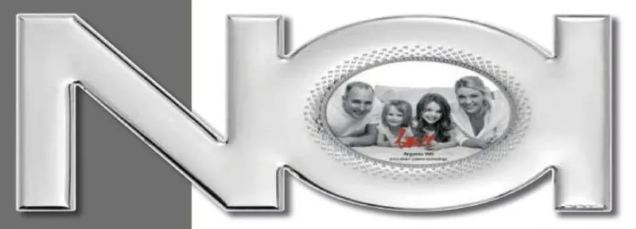 obrazek 1 Luksusowa srebrna ramka na zdjęcia 12х29 cm w kształcie słowa „nas”