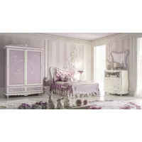 Zdjęcie Wyjątkowa i fantazyjna sypialnia dla dziewczynek