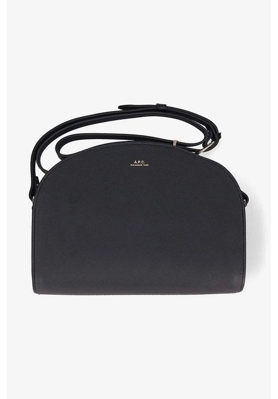 obrazek 1 A.P.C. torebka skórzana Sac Demi-lune kolor czarny PXBJQ.F61048-BLACK
