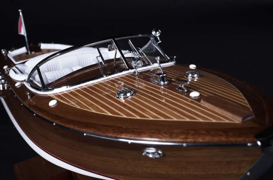 obrazek 2 Luksusowy modelu łódki Aquarama (64 cm)  - Authentic Models