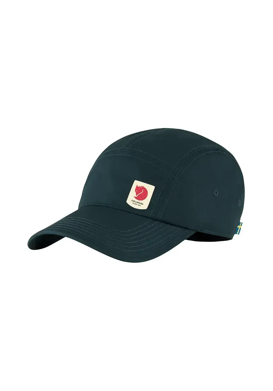 obrazek 1 Fjallraven czapka z daszkiem High Coast kolor granatowy gładka F78150