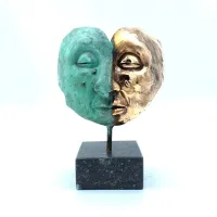 Picture A unique statuette