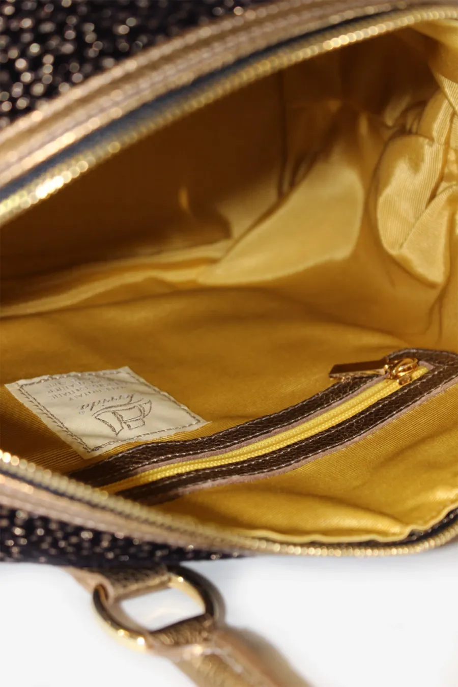 obrazek 3 Niepowtarzalna i elitarna torebka dla kobiety - Terrida