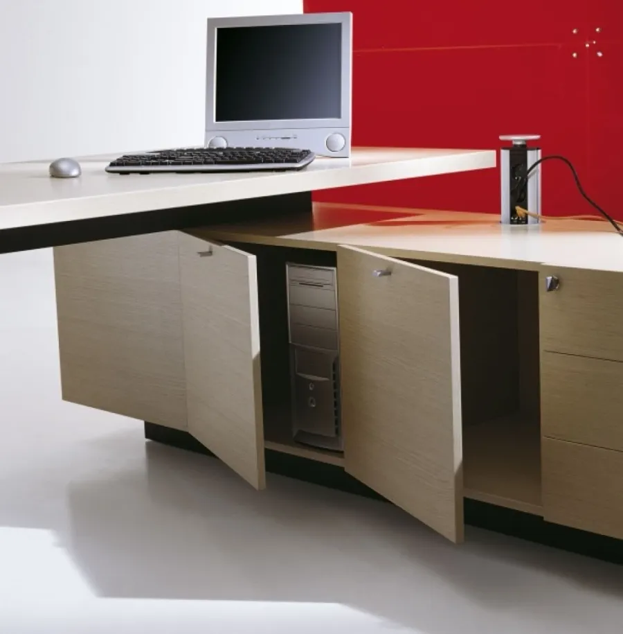 obrazek 22 Biurko włoskie do designerskich gabinetów