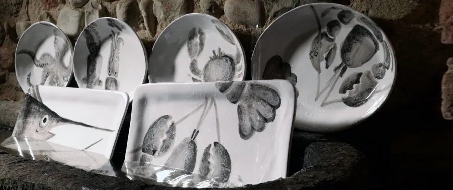 obrazek 7 Unikalny komplet 5 ceramicznych talerzy do jadalni i na jacht - Virginia Casa