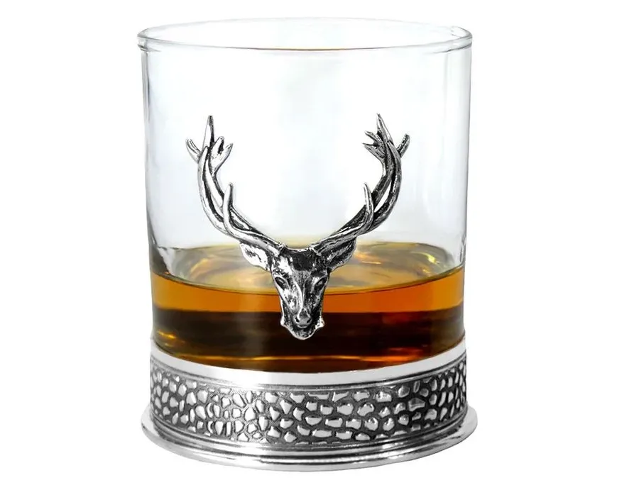 obrazek 2 Piękny zestaw dwóch szklanek z głowami jelenia do whisky