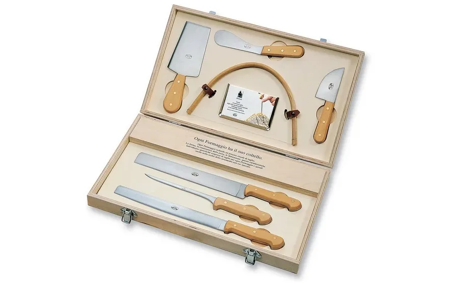 obrazek 1 Unikatowy zestaw noży do sera od Berti Knives