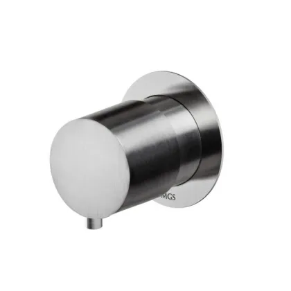 Zdjęcie Stalowy zawór otwierający lub zamykający przepływ wody w kabinie prysznicowej