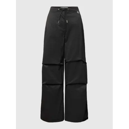Zdjęcie Spodnie cargo o luźnym kroju z trokami