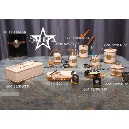 Picture A charming container for a hairbrush