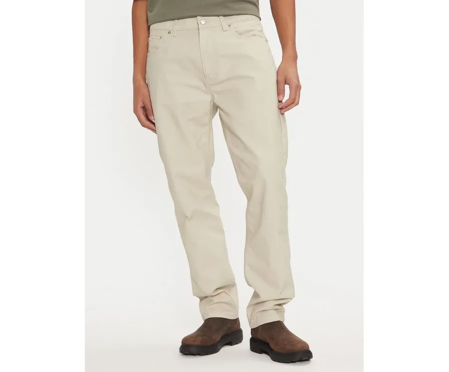 obrazek 1 Calvin Klein Jeans Spodnie materiałowe J30J326263 Beżowy Straight Fit