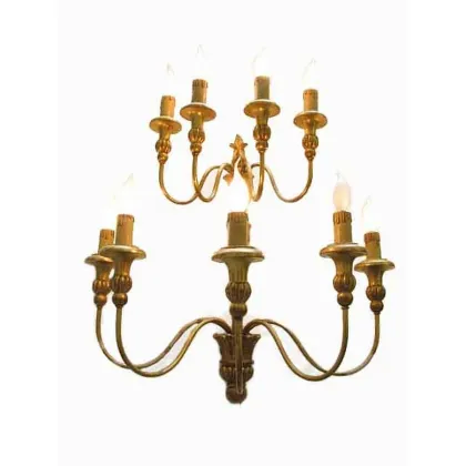 Zdjęcie Kinkiet z rzeźbionego drewna i pozłacany drobnym złotem